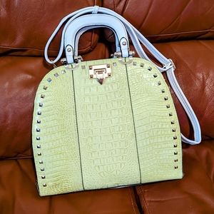 Green & White Faux Snakeskin